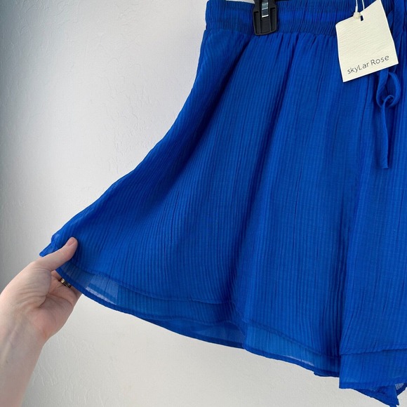 SkyLar Rose Shorts Womens Large Blue Layered Lined Flowy Elastic Waist‎ NWT - Picture 3 of 9